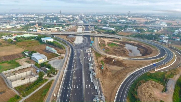 Hạ tầng giao thông Bến Lức