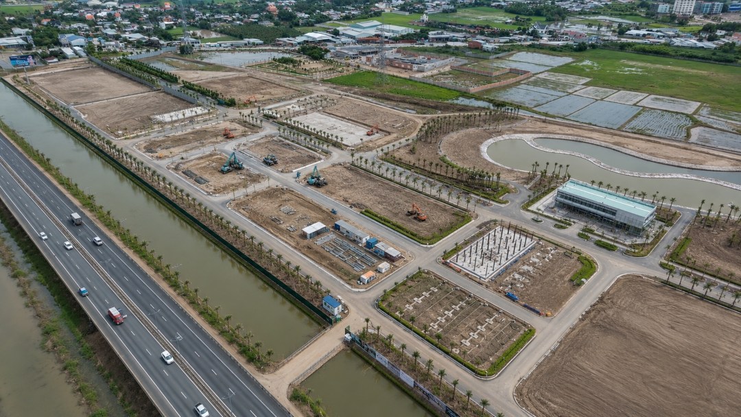 Toàn cảnh công trường dự án Thanh Phú Centre Point nhìn từ trên cao vào ngày 25-06-2026