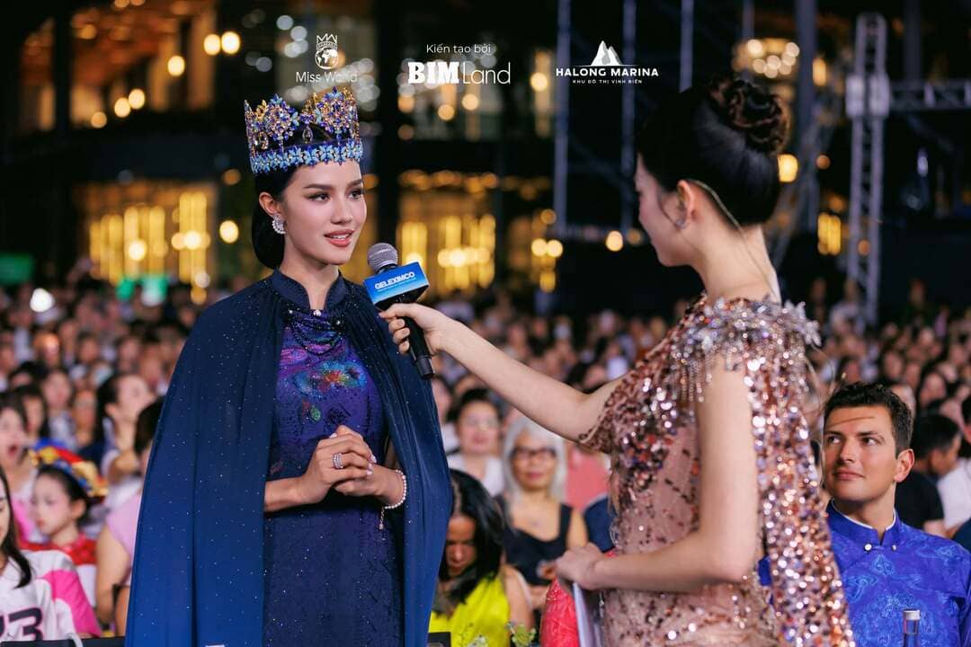 Phỏng vấn hoa hậu quốc tế tại sự kiện Miss World Quảng Ninh
