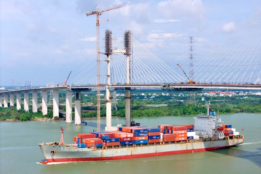 Cầu Phước Khánh trên trục cao tốc Bến Lức Long Thành đã hợp long đang chạy nước rút để thông xe