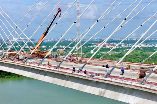 Cầu Phước Khánh Thông Xe Trong Tháng 9