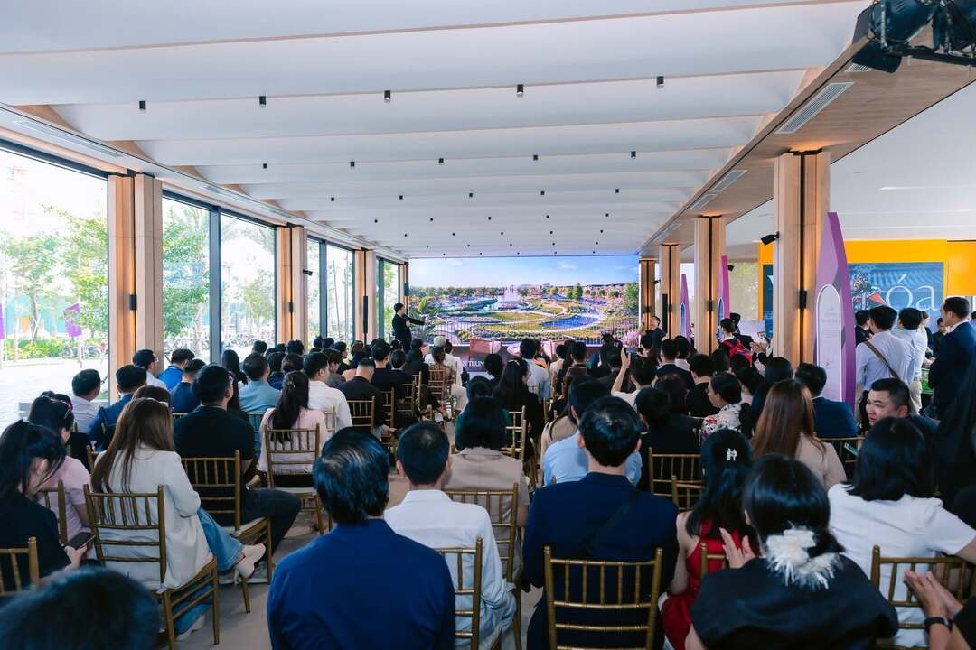 Toàn cảnh không gian văn phòng bán hàng Thanh Phú Centre Point